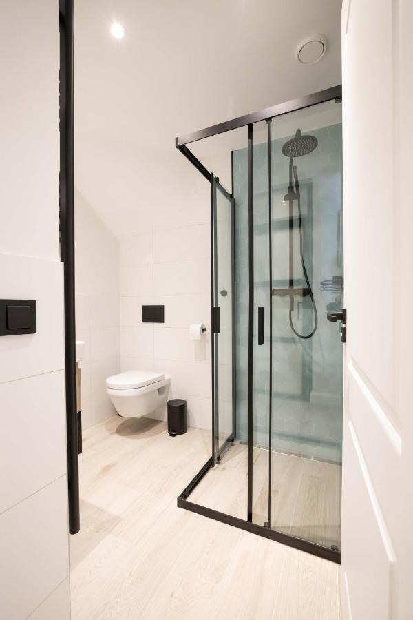 Aparthotel Four Star - Badhuisstraat 6 Den Haag