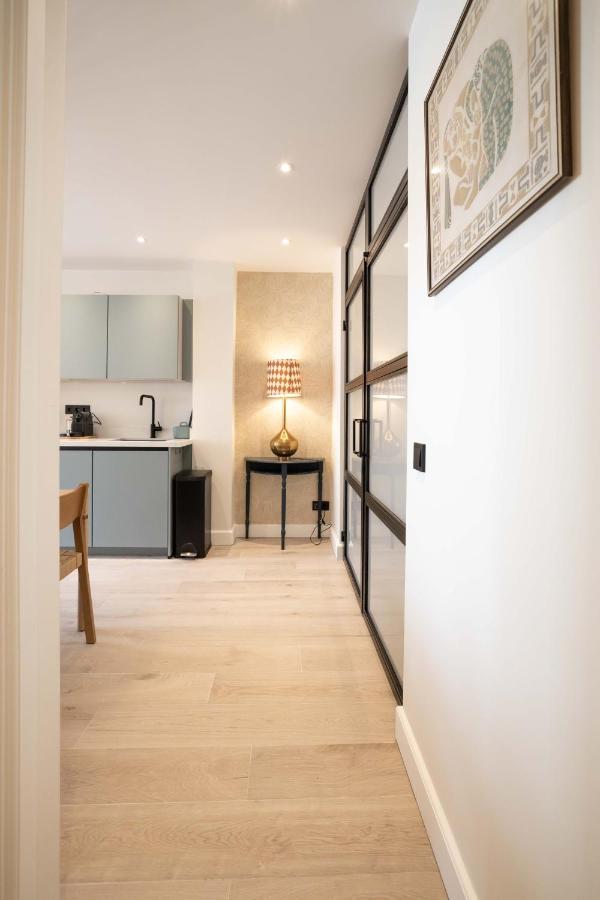 Aparthotel Four Star - Badhuisstraat 6 *